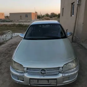 Opel Omega 1995