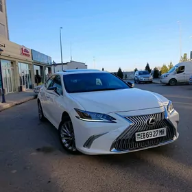 Lexus ES 350 2020