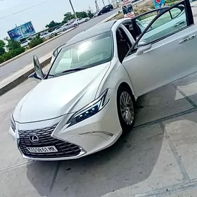 Lexus ES 350 2020