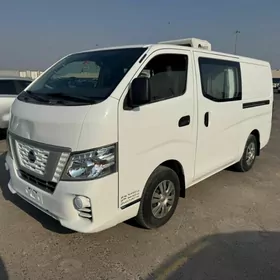 Nissan Urvan 2022