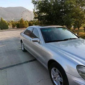Mercedes-Benz S-Class 2001