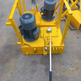 Gidirawliçisgi nasos