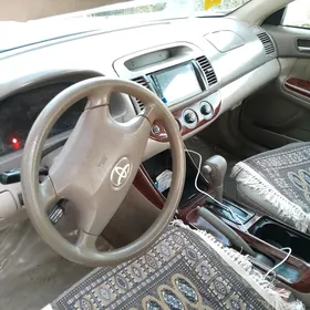 Toyota Camry 2003