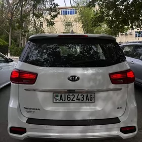 Kia Sedona 2019