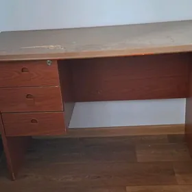 Стол для студентов