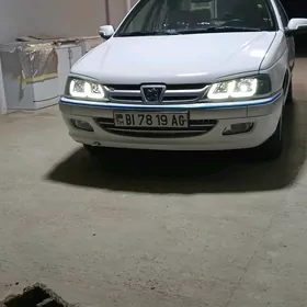 Peugeot 405 2008