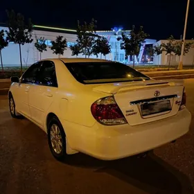 Toyota Camry 2005
