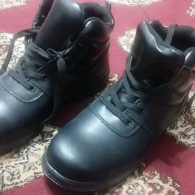 iş köwüş