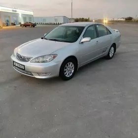 Toyota Camry 2005