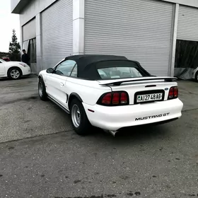 Ford Mustang 1996