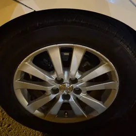 16lik diska Corolla