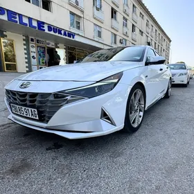 Hyundai Elantra 2021