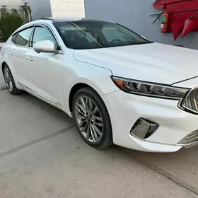 Kia Cadenza 2020