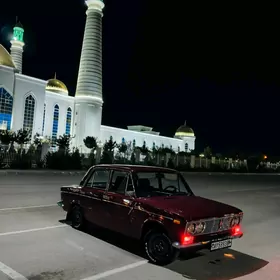 Lada 2103 1987