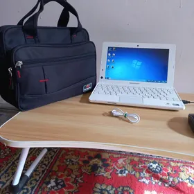 Noutbook Lenovo