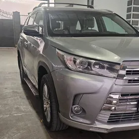 Toyota Highlander 2014