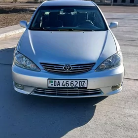 Toyota Camry 2005
