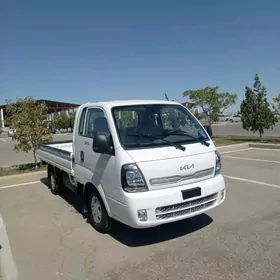 Kia Bongo 2025
