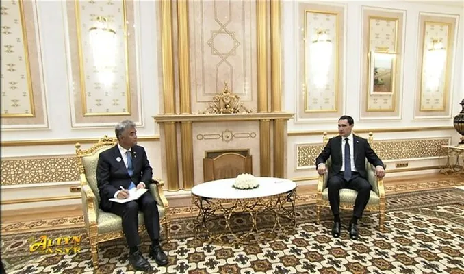 Serdar Berdimuhamedow «Daewoo» kompaniýasynyň ýolbaşçysyny kabul etdi
