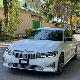 BMW 330 2020