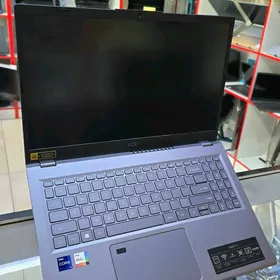 ACER i9/16RAM/512SSD