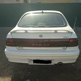 Nissan Maxima 1998