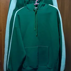 костюм спортивный