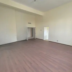 Элитка 4 комнаты по Советской