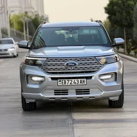 Ford Explorer 2022