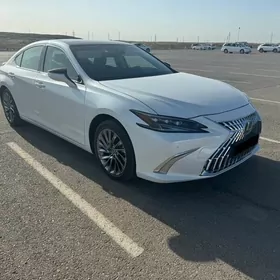 Lexus ES 350 2023