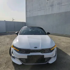 Kia K5 2021