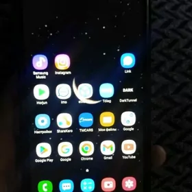 Samsung j4+