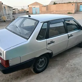 Lada 21099 2003