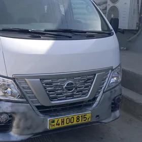 Nissan Urvan 2020