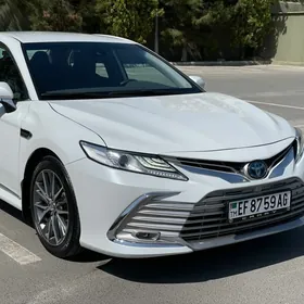 Toyota Camry 2022