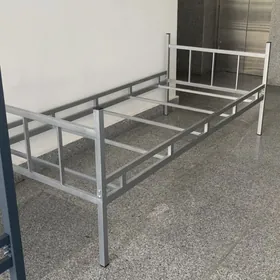 Кровать Krowat Mebel