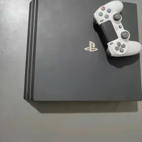 Playstation 4PRO 1 TB