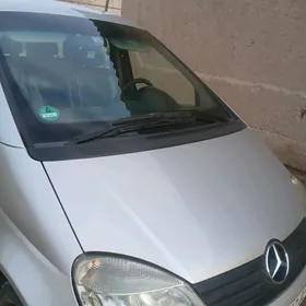 Mercedes-Benz M-Class 2002