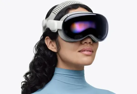Apple 3499 dollar bahadan täzelenen Vision Pro AR garniturasyny hödürledi