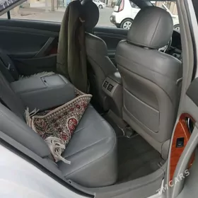 Toyota Camry 2010