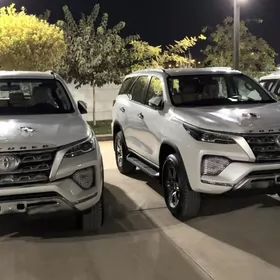 Toyota Fortuner 2025