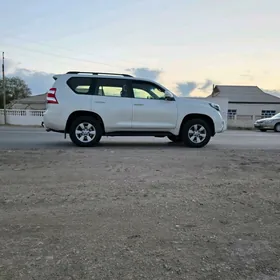 Toyota Land Cruiser Prado 2014