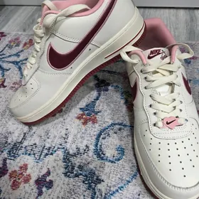 nike cherry