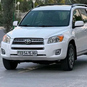 Toyota RAV4 2013