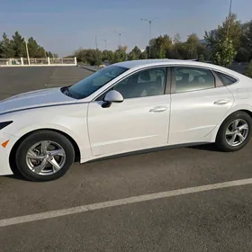 Hyundai Sonata 2020