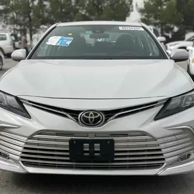 Toyota Camry 2022