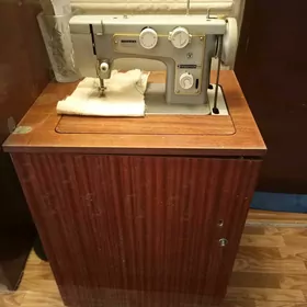 швейная машинка
