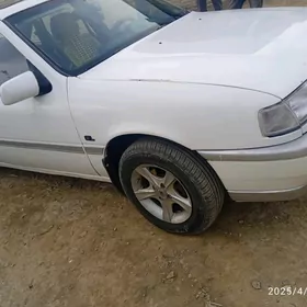Opel Vectra 1989
