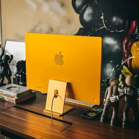 iMac 2TB/24GB RAM/ Yellow New