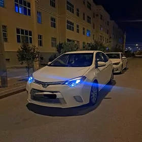 Toyota Corolla 2015